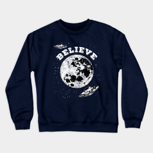 Retro Believe in UFOs Crewneck Sweatshirt